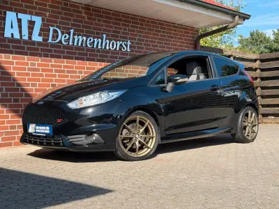 Ford Fiesta ST Recaro 2016